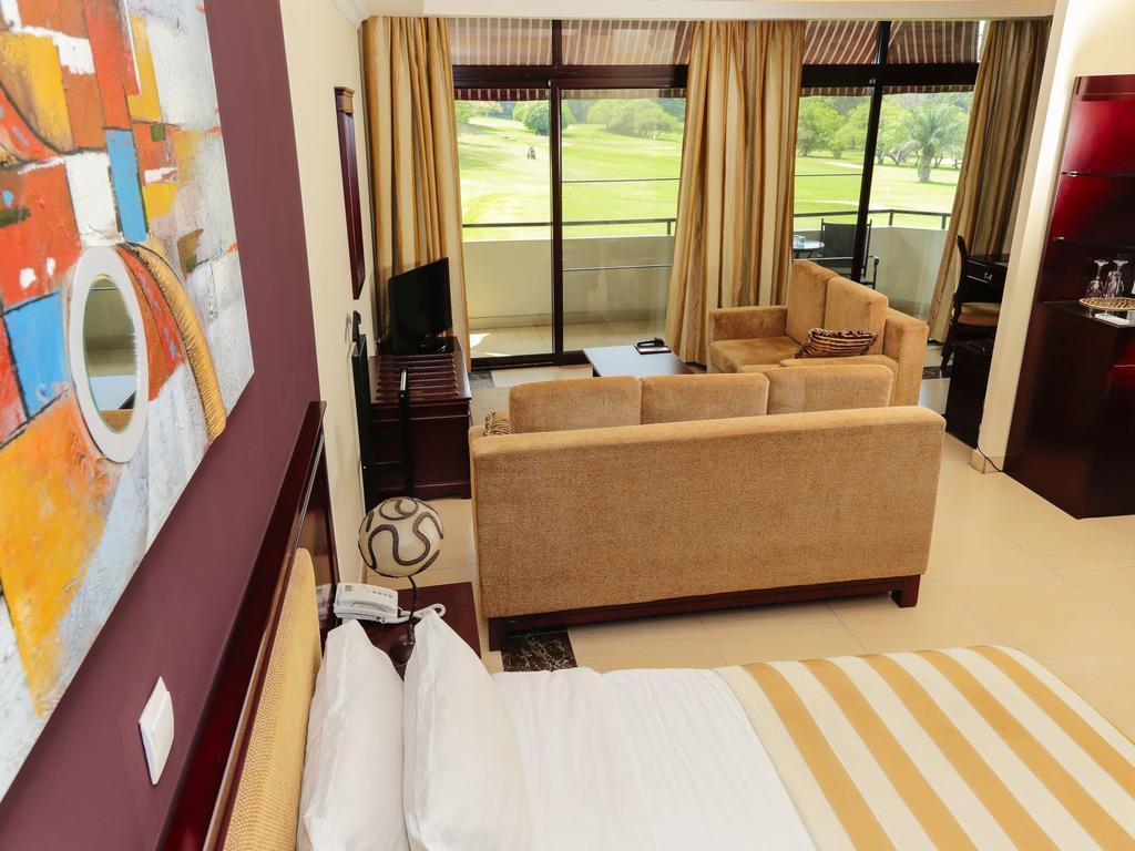 Roca Golf Hotel Μπουζουμπούρα Δωμάτιο φωτογραφία