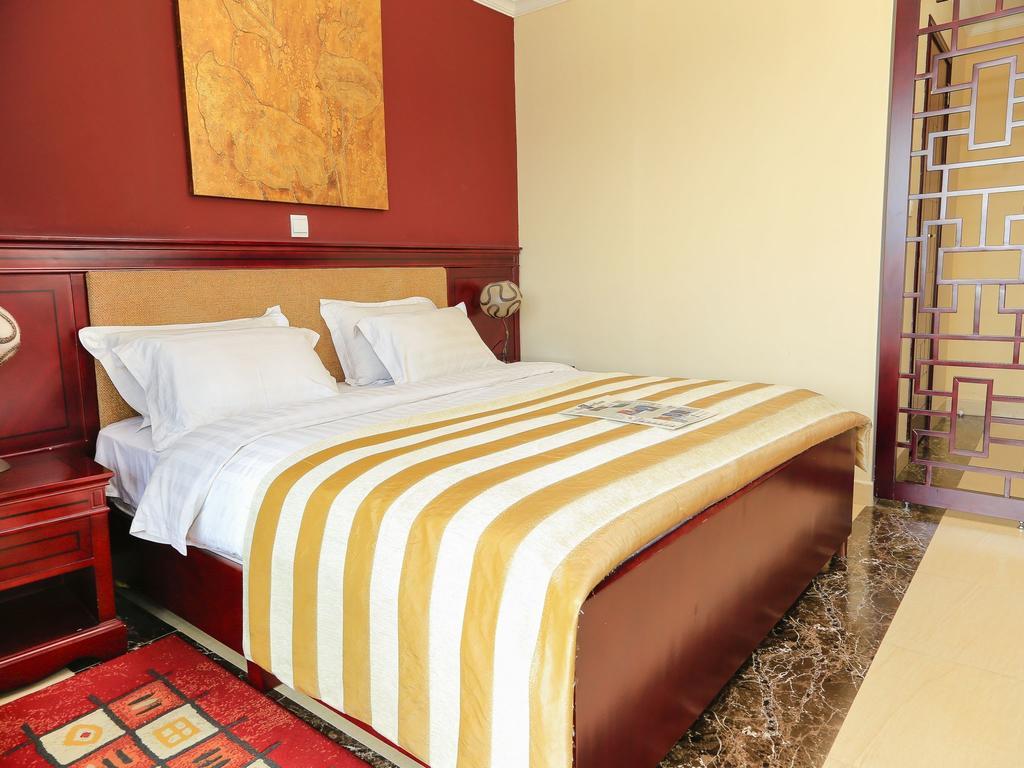 Roca Golf Hotel Μπουζουμπούρα Δωμάτιο φωτογραφία